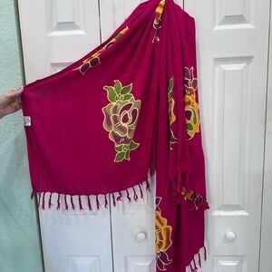 Elegant Floral Pink Scarf with Fringe